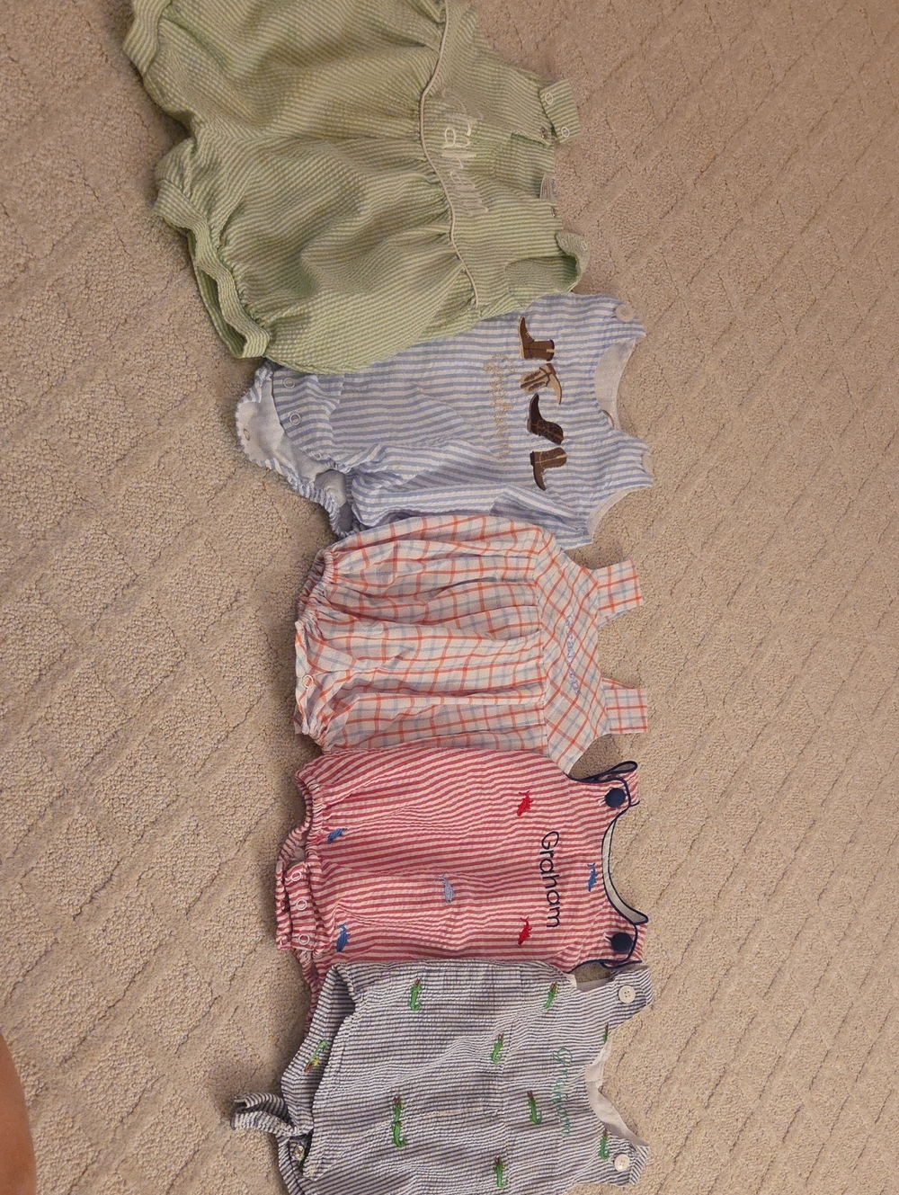 5x "Graham" Onesies